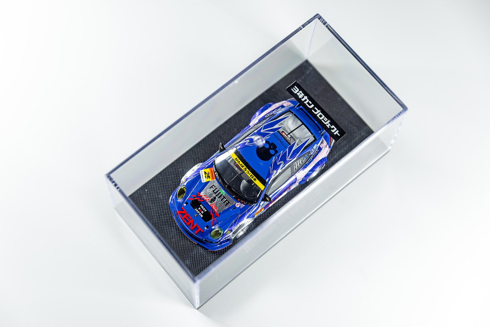 Zent Porsche RSR Super GT300 [Ebbro 44581] | CHRNCLS Secret Stash